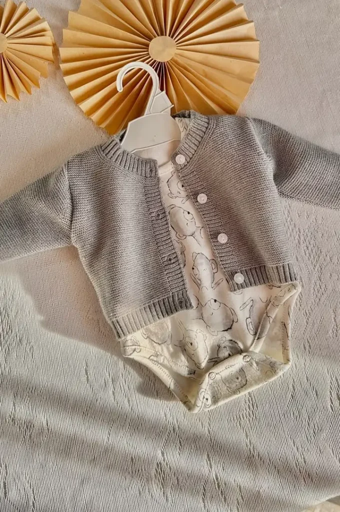 Conjunto body + saquito para bebe varon