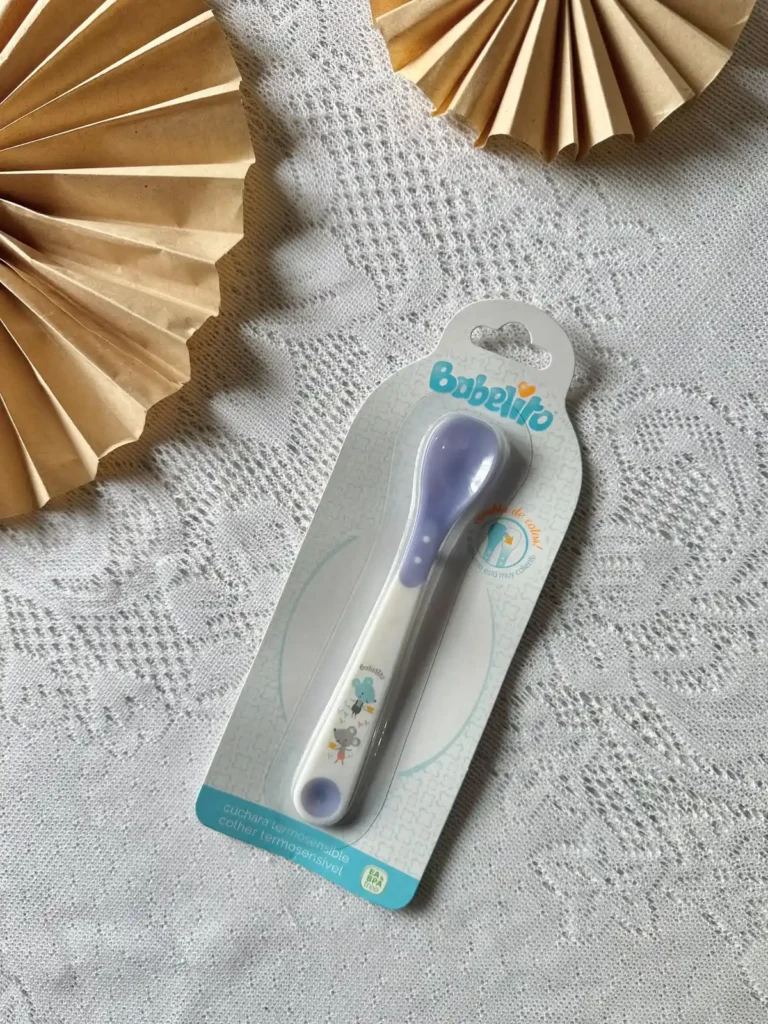 Cuchara termosensible para bebes
